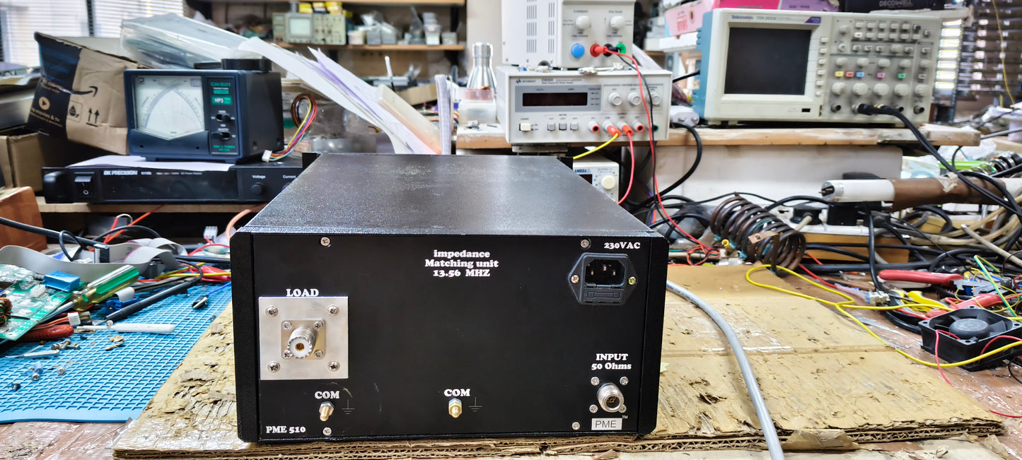 RF Generator with auto-impedance matching netwok
